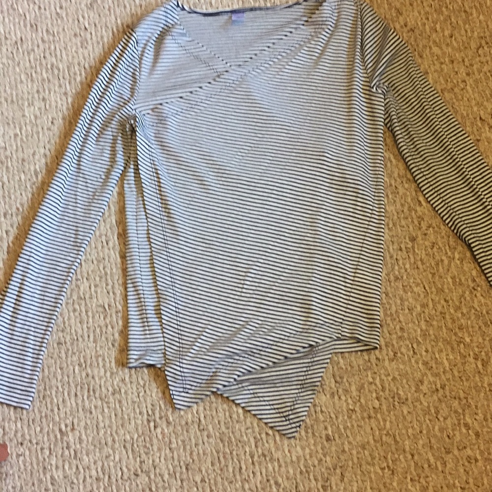 Adorable GAP Body wrap cardigan sweater!